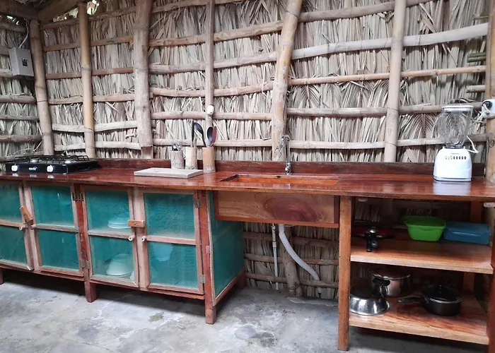 El Bamboo Cabins