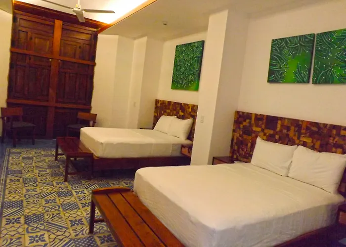 Hotel & Restaurante La Gran Francia