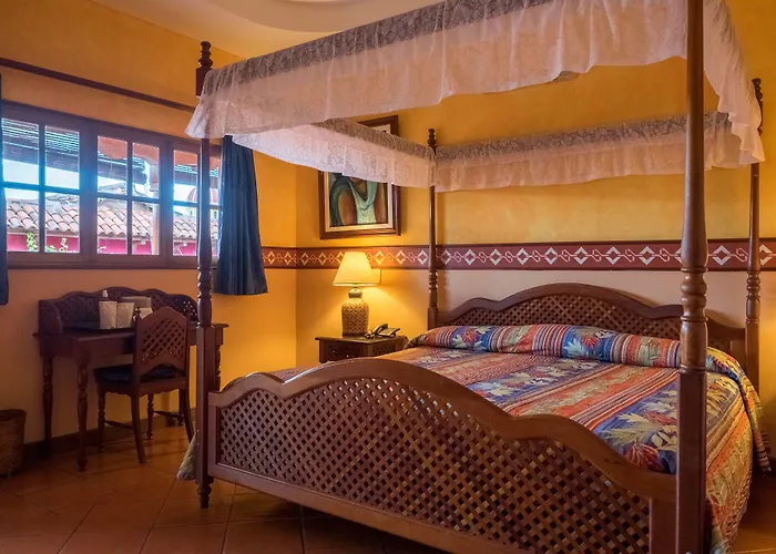 Hotel Colonial Granada
